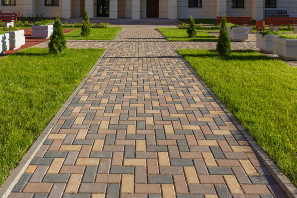 Best Residential Paver Driveway  in Charleston, MS
